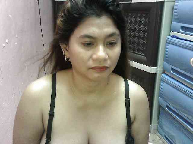 peenastyfame webcam