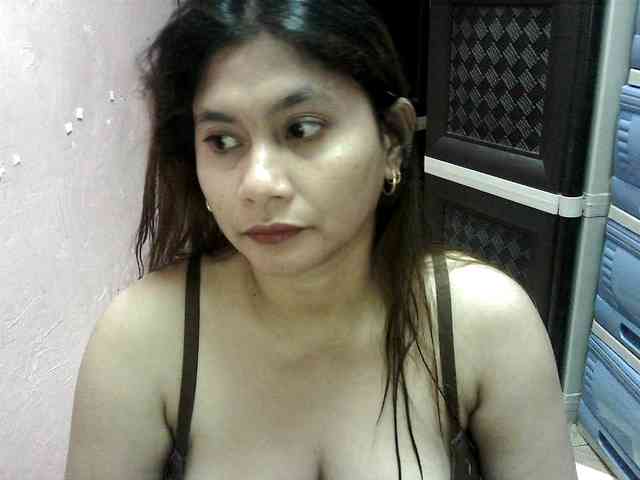 peenastyfame webcam