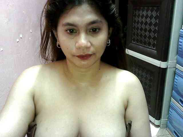 peenastyfame webcam