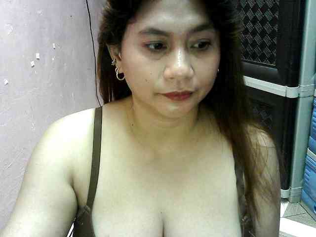 peenastyfame webcam