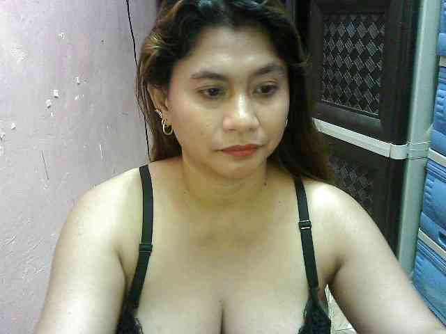 peenastyfame webcam