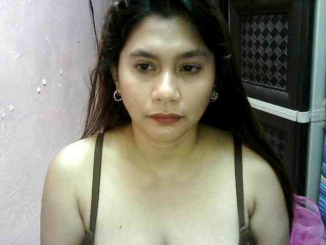 peenastyfame webcam