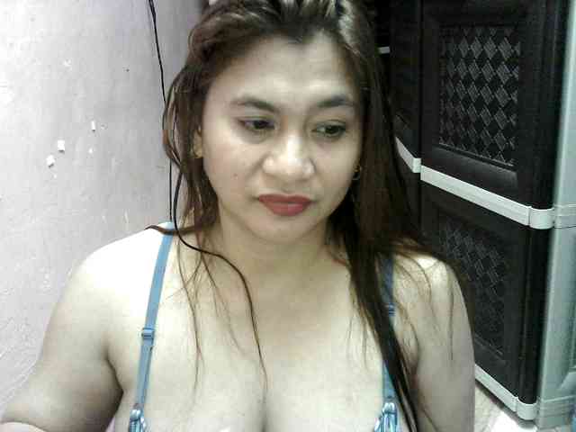 peenastyfame webcam
