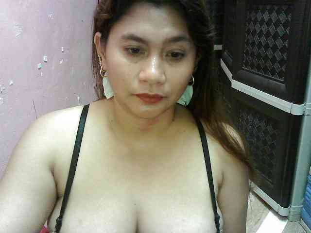 peenastyfame webcam