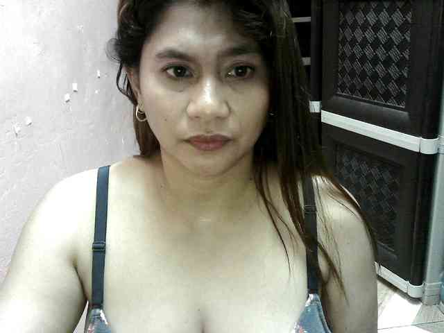 peenastyfame webcam
