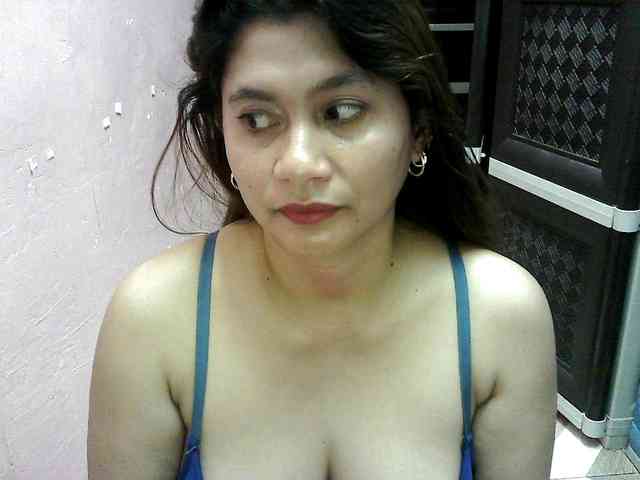 peenastyfame webcam