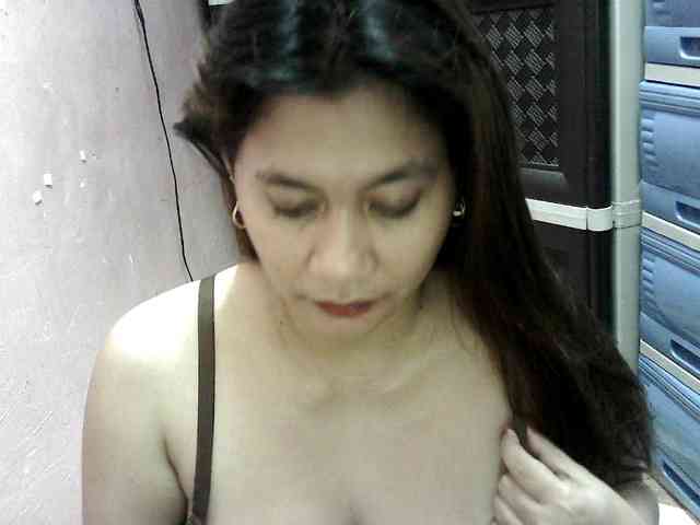 peenastyfame webcam