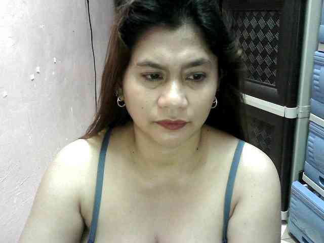 peenastyfame webcam