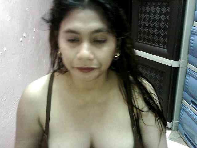 peenastyfame webcam
