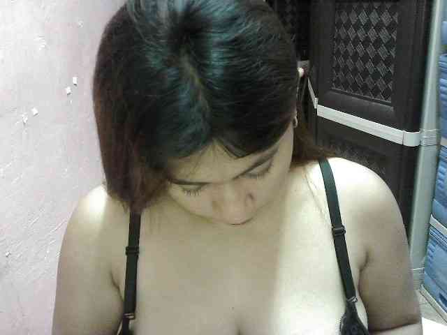peenastyfame webcam