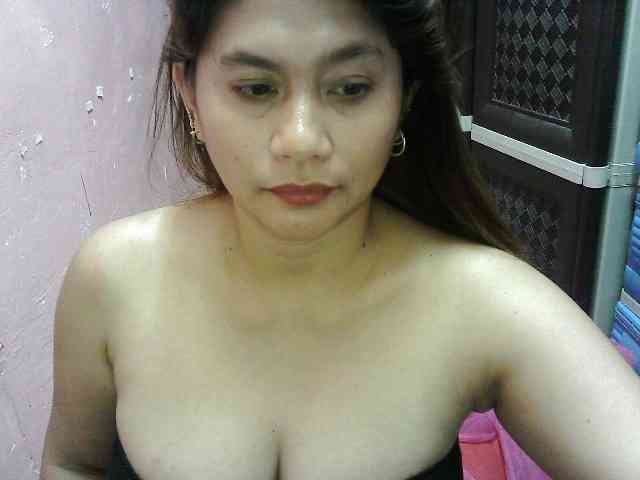 peenastyfame webcam