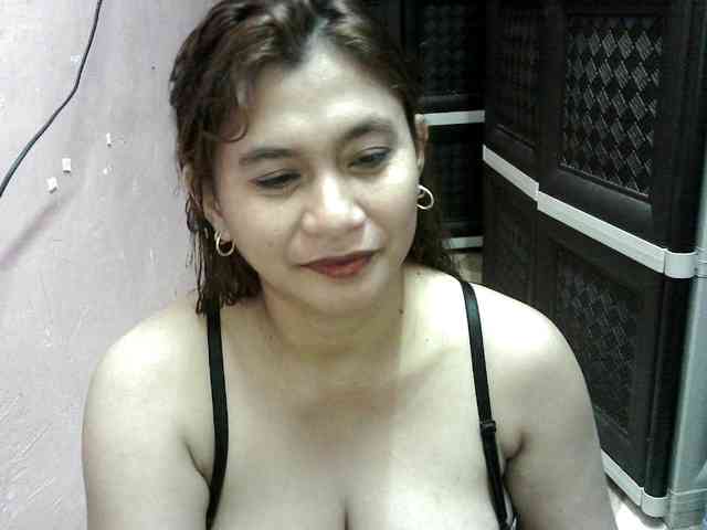 peenastyfame webcam