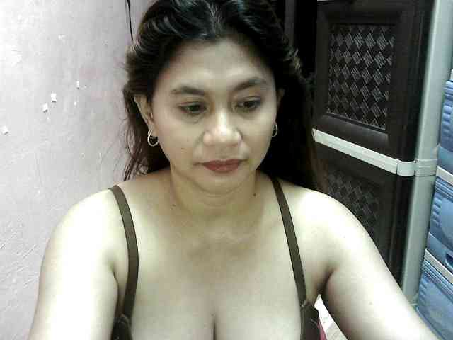 peenastyfame webcam
