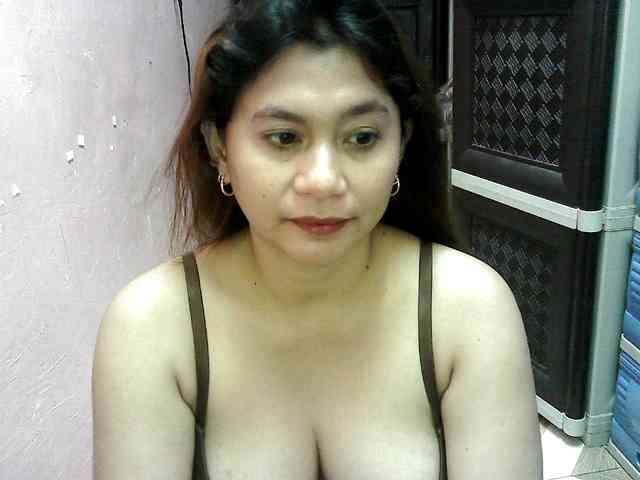 peenastyfame webcam