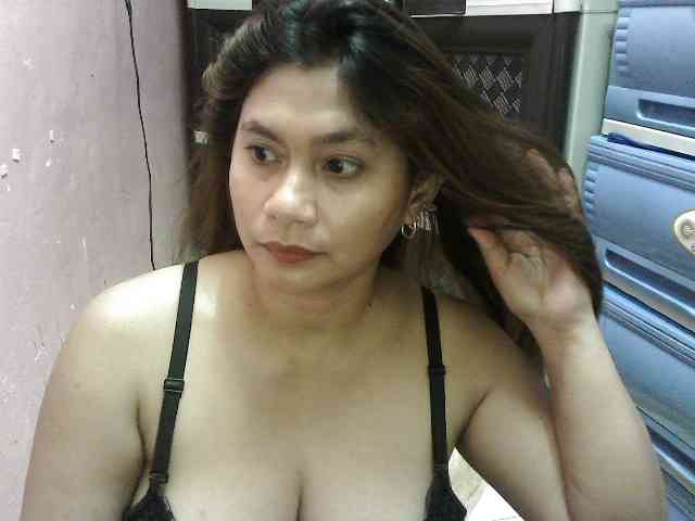 peenastyfame webcam