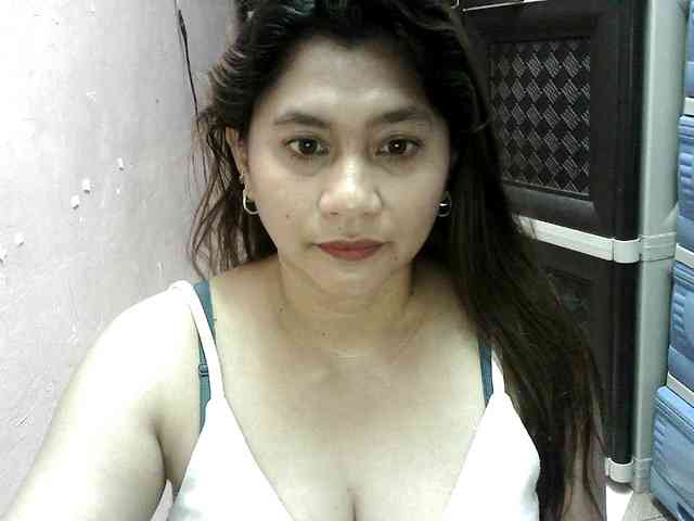 peenastyfame webcam