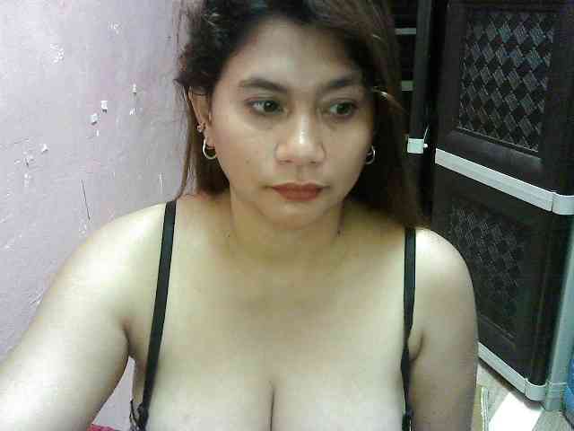 peenastyfame webcam