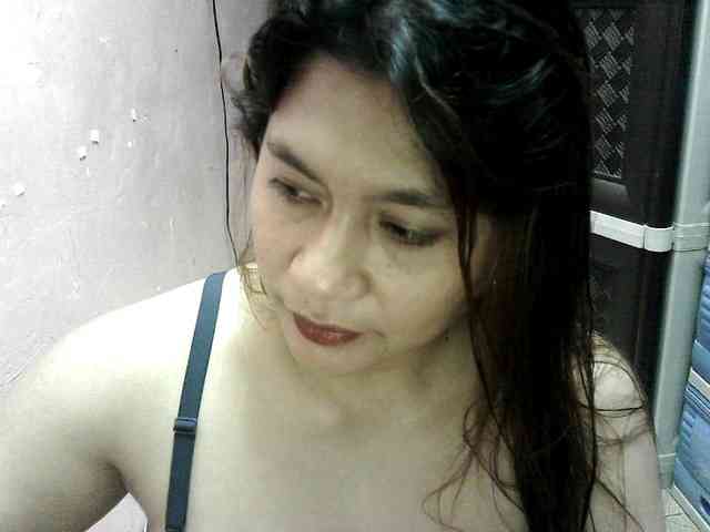 peenastyfame webcam