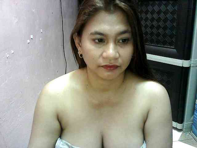 peenastyfame webcam