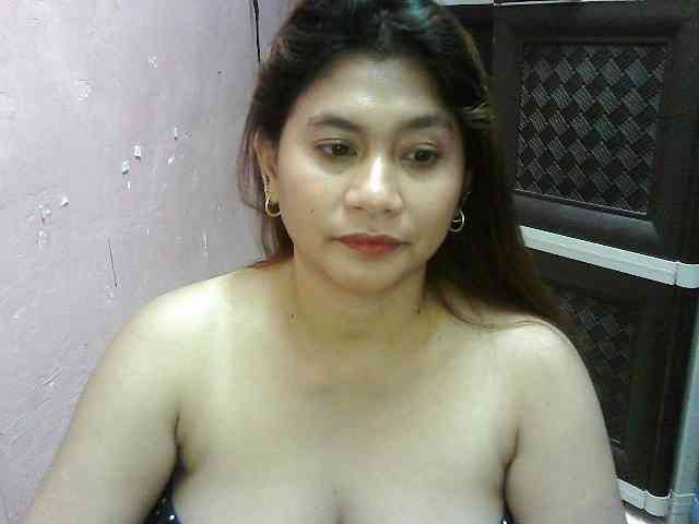 peenastyfame webcam