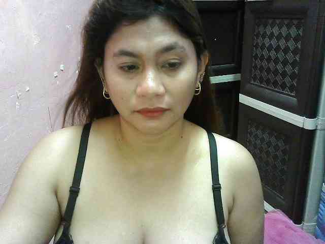 peenastyfame webcam