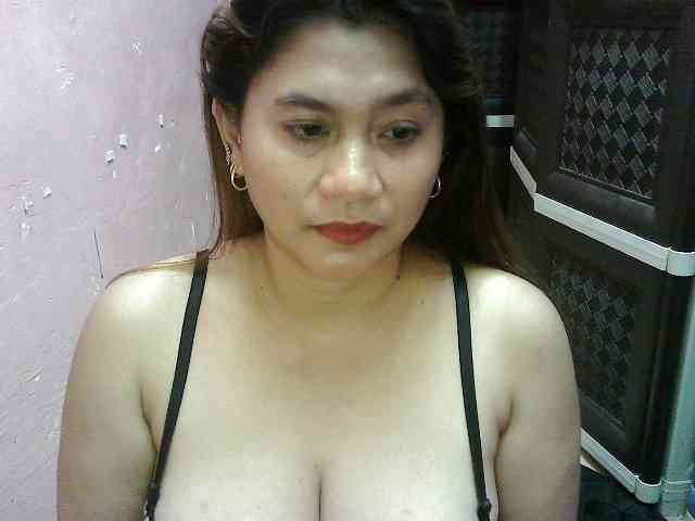 peenastyfame webcam