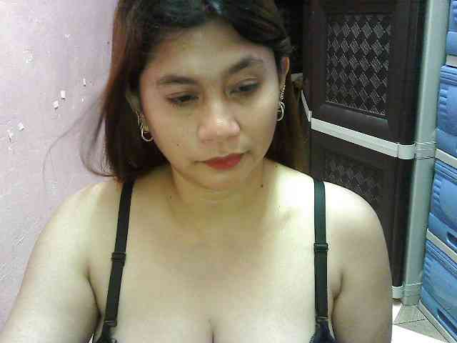 peenastyfame webcam