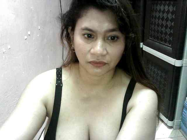 peenastyfame webcam