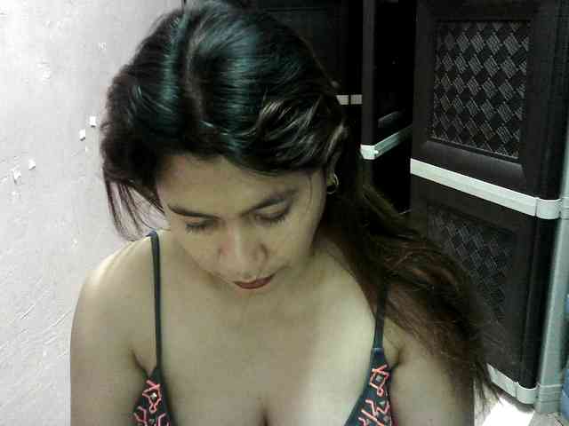 peenastyfame webcam