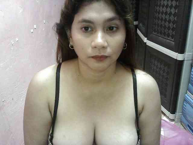 peenastyfame webcam