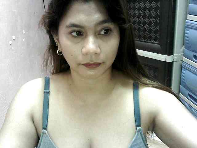 peenastyfame webcam