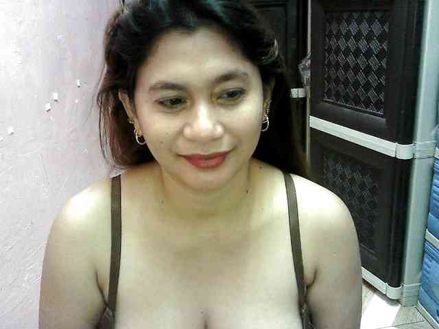 peenastyfame webcam