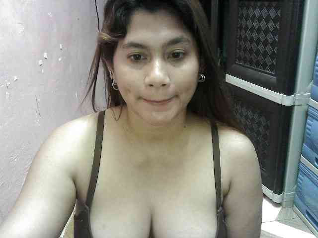 peenastyfame webcam