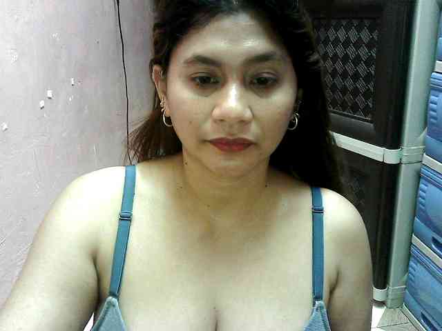 peenastyfame webcam
