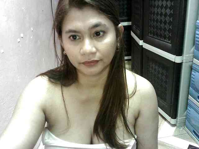 peenastyfame webcam