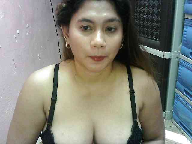 peenastyfame webcam