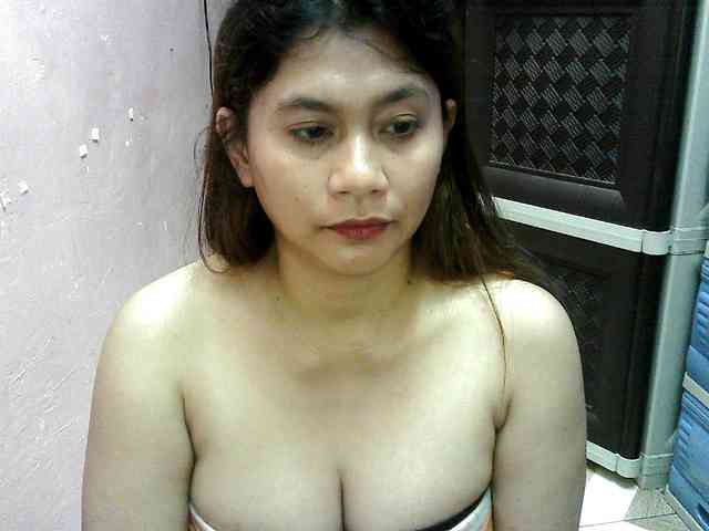 peenastyfame webcam