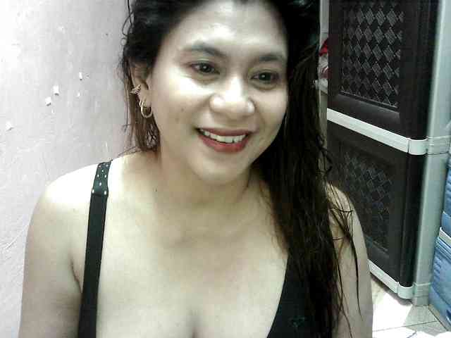 peenastyfame webcam