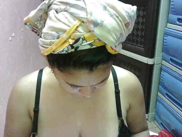 peenastyfame webcam