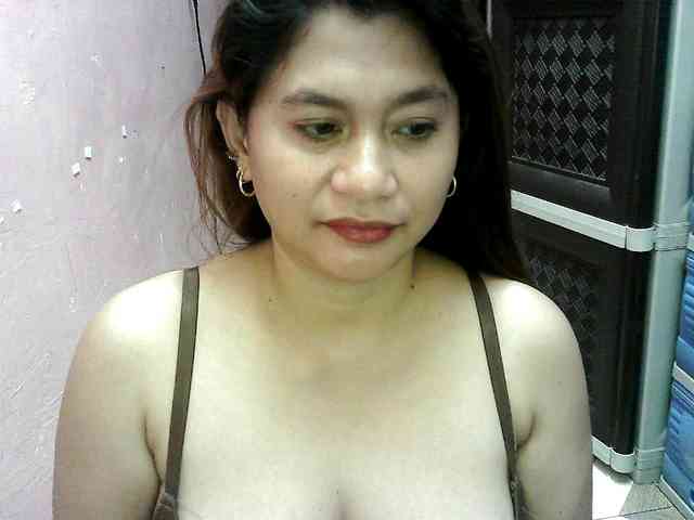 peenastyfame webcam