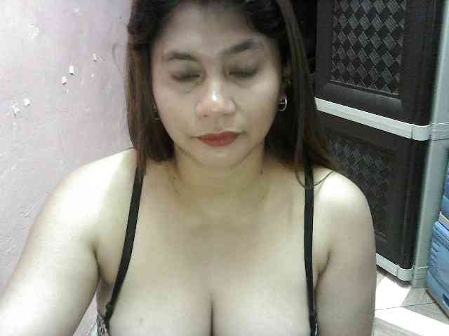 peenastyfame webcam