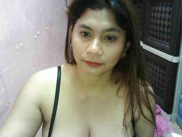 peenastyfame webcam