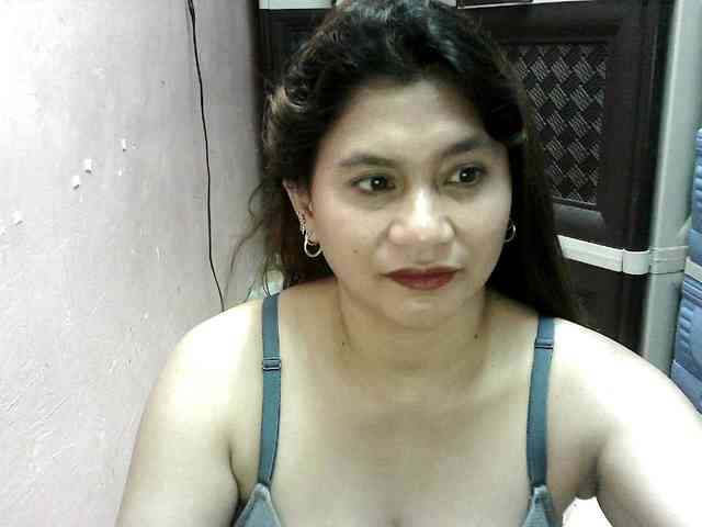 peenastyfame webcam