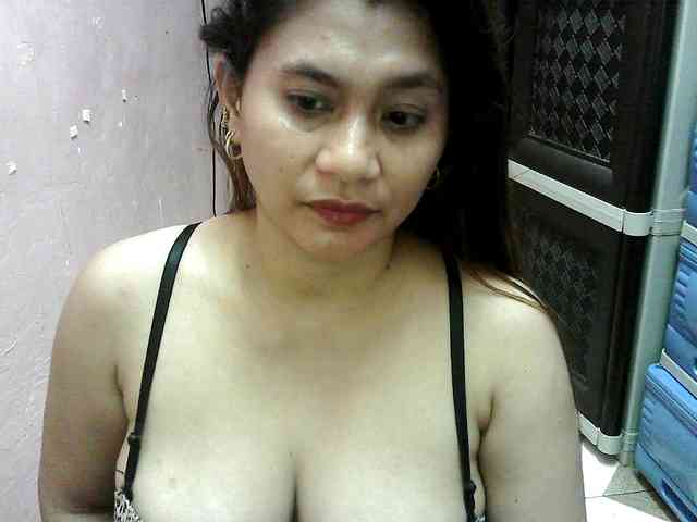 peenastyfame webcam