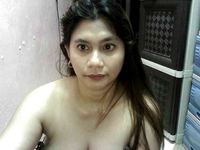 peenastyfame webcam