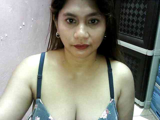 peenastyfame webcam