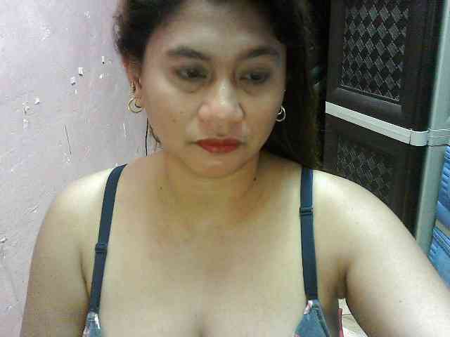 peenastyfame webcam