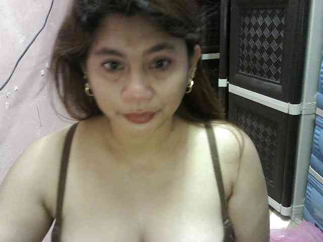 peenastyfame webcam