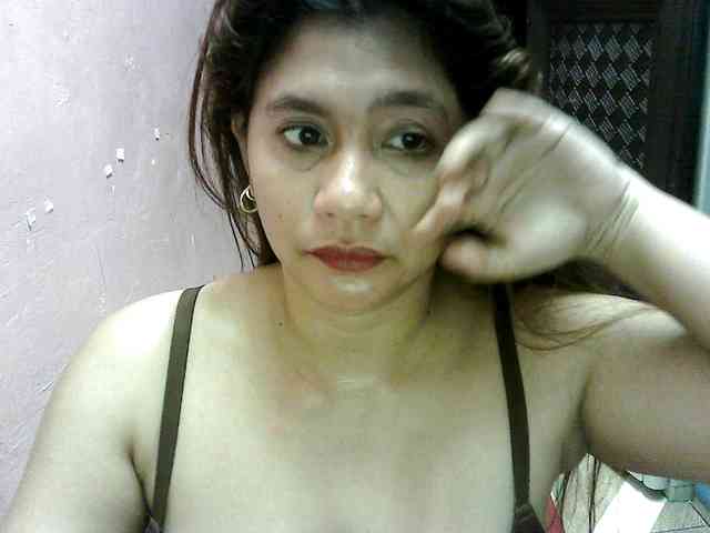 Model: peenastyfame