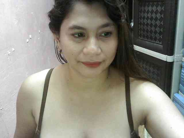 peenastyfame webcam